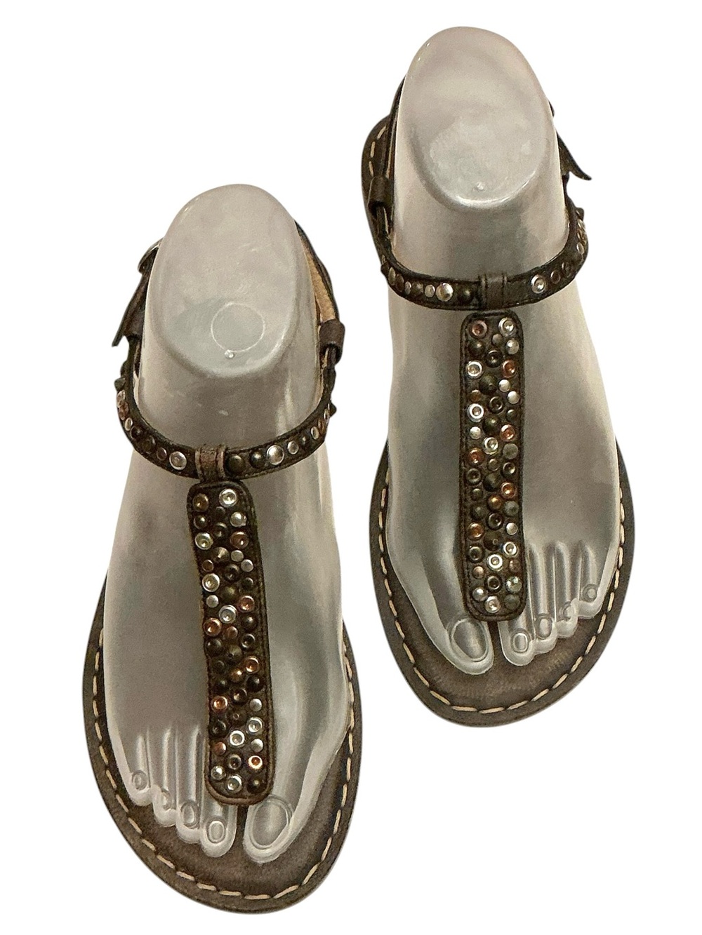 FRYE Kayla Studded Brown Leather T-Strap Thong Women's Sandals Size-7 1/2 B